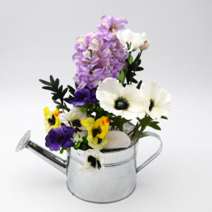 Pompes Funèbres Grosso : Arrosoir fleurs violet (D)