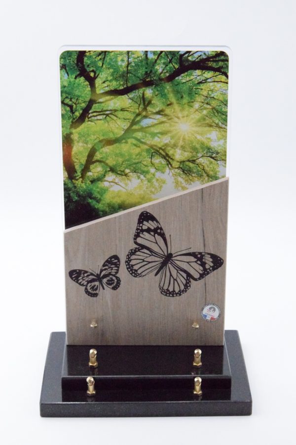 Pompes Funèbres Grosso : Plaque plexi arbre résine papillon