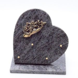 Pompes Funèbres Grosso : Plaque granit coeur main fleurs
