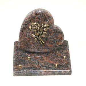 Pompes Funèbres Grosso : Coeur granit sur socle roses him