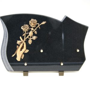 Pompes Funèbres Grosso:Plaque granit noir main tige rose