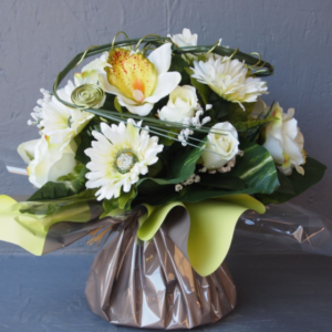 Pompes Funèbres Grosso : Bouquet bulle gerberas orchi blanc