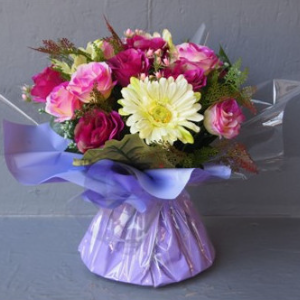 Pompes Funèbres Grosso : Bouquet bulle gerberas roses violine