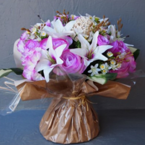 Pompes Funèbres Grosso : Bouquet bulle rotin violine