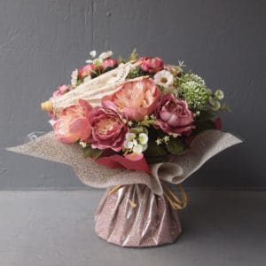 Pompes Funèbres Grosso : Bouquet bulle vintage vieux rose