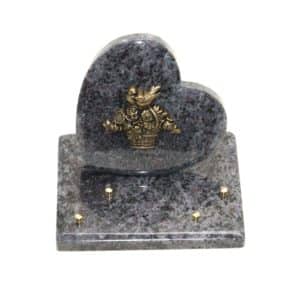 Pompes Funèbres Grosso : Coeur granit sur socle panier