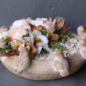 Pompes Funèbres Grosso : Bassin oiseaux figurine ciment saumon