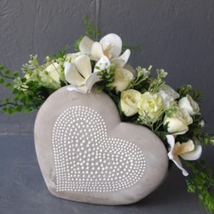 Pompes Funèbres Grosso : Coeur debout figurine ciment blanc